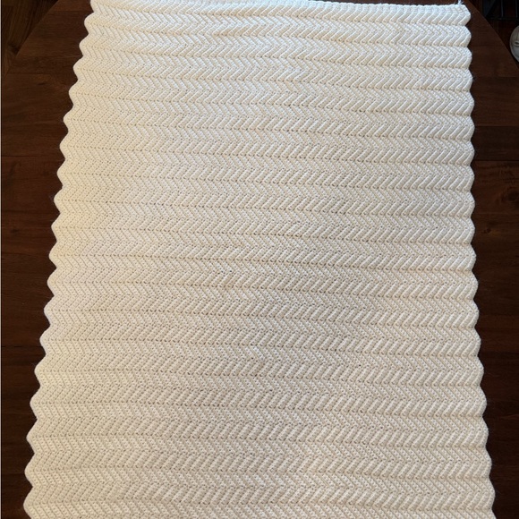 Handmade Cream Chevron Knit Blanket | Neutral Baby Blanket or Lap Throw | 3’ x 4